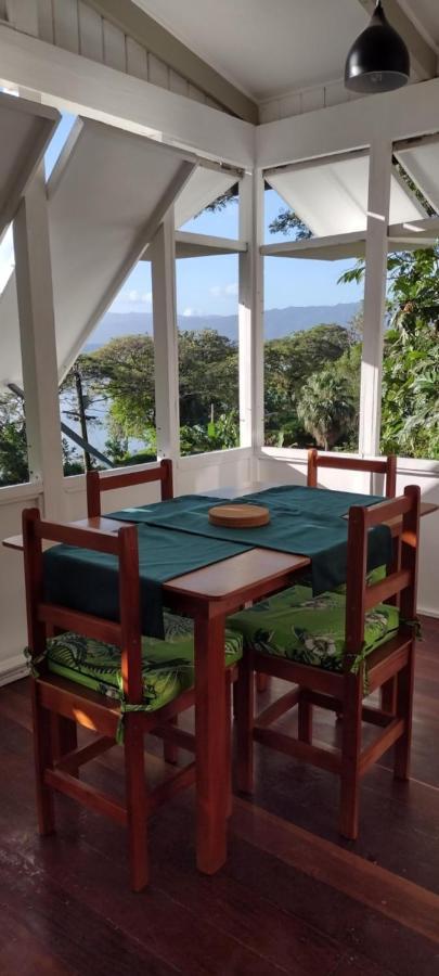 Gingerbread Cottage And Studio Fiji Savusavu Luaran gambar